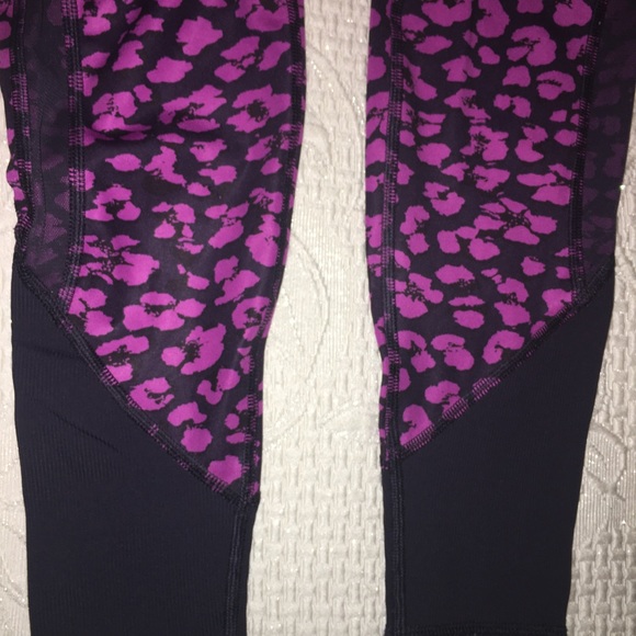 Lululemon leggings - Picture 3 of 7